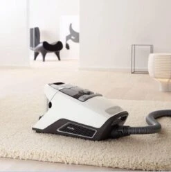 Miele Blizzard CX1 Excellence Ecoline - Lotuswit - Stofzuiger Zonder Zak -Leifheit Store 1196x1200 8