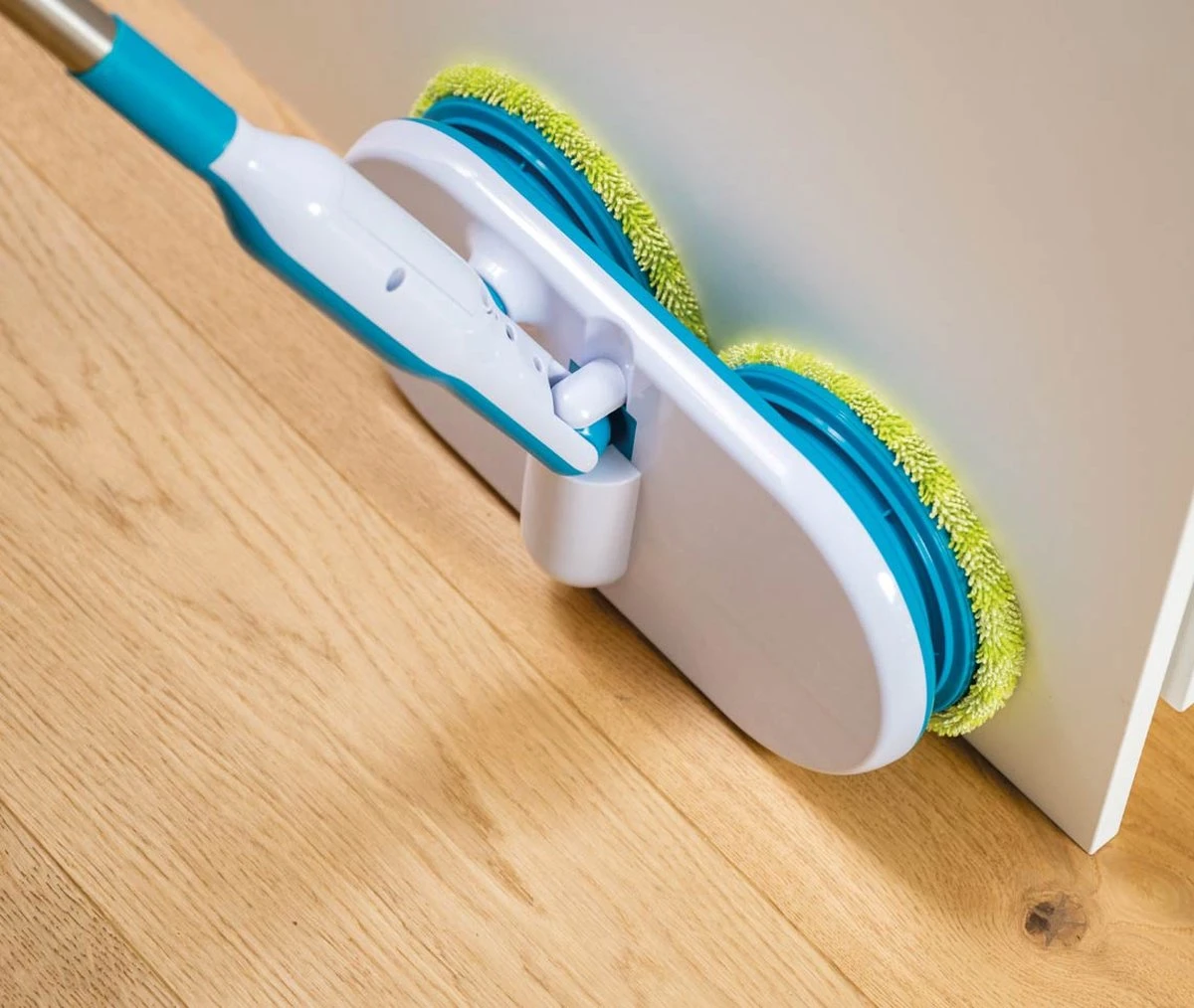 Hurricane Floating Mop - Accu Dweilset - 100 Rotaties Per Minuut 10 Hurricane Floating Mop - Accu Dweilset - 100 Rotaties Per Minuut - Afbeelding 10