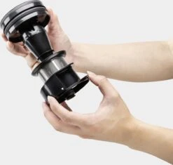 Kärcher VC 4s Cordless Plus Auto Reinigingsset – Steelstofzuiger – Incl. Automondstuk - 18V - Incl. Accu En Lader 21 Kärcher VC 4s Cordless Plus Auto Reinigingsset – Steelstofzuiger – Incl. Automondstuk - 18V - Incl. Accu En Lader -Leifheit Store 1200x1143 3