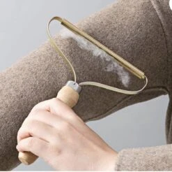 Pluizenverwijderaar - Ontpluizer - Pluizenkrabber - Pluisjes Verwijderaar - Ontpluizer Voor Kleding - Pluizenborstel - Lint Remover -Leifheit Store 1200x1196 32