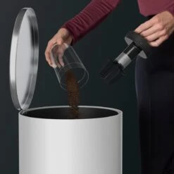 AEG AP81UB25SH - Ultimate 8000 - Steelstofzuiger - Stofzuiger Draadloos - Stofzuigers - Zakloos -Leifheit Store 1200x1200 1100