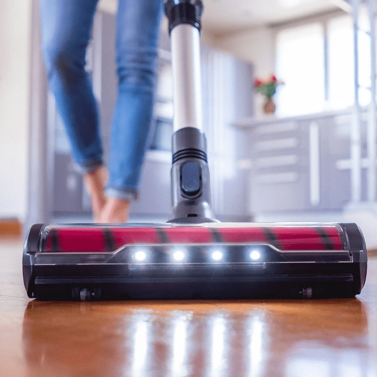 Eziclean Cycloboost R880 Animal - Steelstofzuiger - Draadloos - Ergonomisch - Flex Stand - Zeer Krachtig - 80 Min. Krachtige Zuigkracht 8 Eziclean Cycloboost R880 Animal - Steelstofzuiger - Draadloos - Ergonomisch - Flex Stand - Zeer Krachtig - 80 Min. Krachtige Zuigkracht - Afbeelding 8