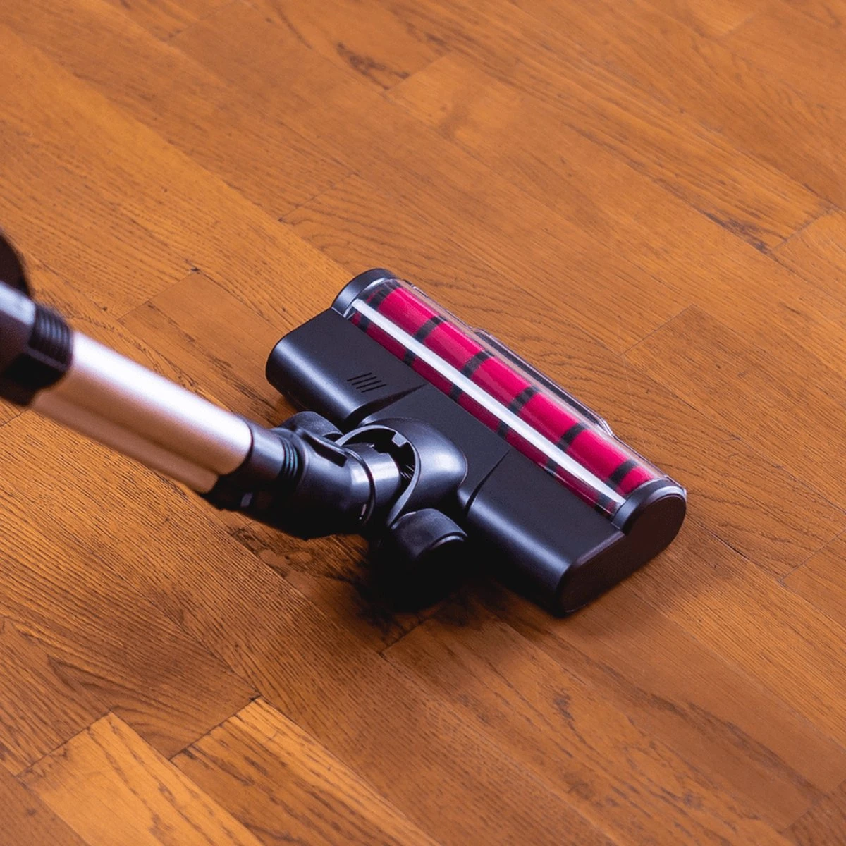 Eziclean Cycloboost R880 Animal - Steelstofzuiger - Draadloos - Ergonomisch - Flex Stand - Zeer Krachtig - 80 Min. Krachtige Zuigkracht 9 Eziclean Cycloboost R880 Animal - Steelstofzuiger - Draadloos - Ergonomisch - Flex Stand - Zeer Krachtig - 80 Min. Krachtige Zuigkracht - Afbeelding 9