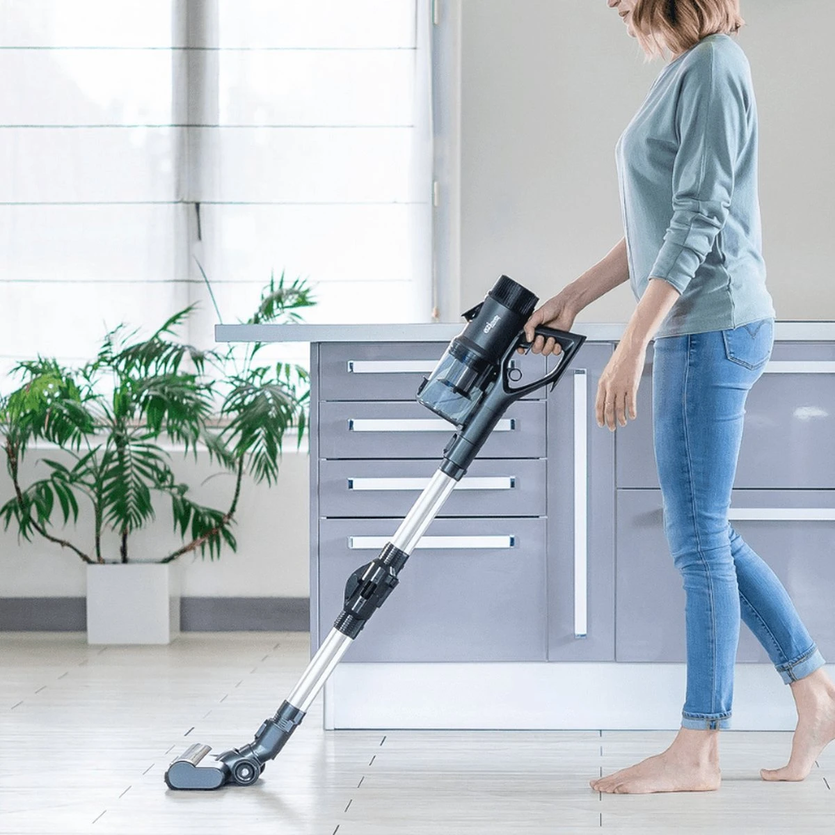 Eziclean Cycloboost R880 Animal - Steelstofzuiger - Draadloos - Ergonomisch - Flex Stand - Zeer Krachtig - 80 Min. Krachtige Zuigkracht 11 Eziclean Cycloboost R880 Animal - Steelstofzuiger - Draadloos - Ergonomisch - Flex Stand - Zeer Krachtig - 80 Min. Krachtige Zuigkracht - Afbeelding 11