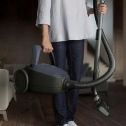 AEG VX82-1-ECO - Stofzuiger Met Zak - Stofzuigers - Parketborstel - Stil - Hepa 13 -Leifheit Store 1200x1200 1312