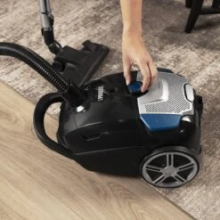 Princess 334990 Silence Stofzuiger - Stofzuiger Met Zak - Actieradius 12 Meter - 69 DB -Leifheit Store 1200x1200 1340