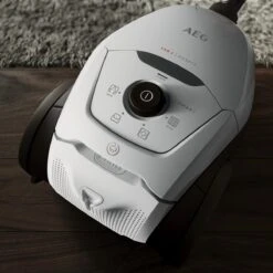 AEG VX82-1-2MG - Stofzuiger Met Zak - Stofzuigers Met Stofzak - Stil - Hepa 13 -Leifheit Store 1200x1200 1348