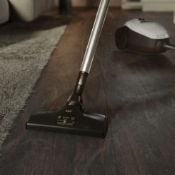 AEG VX82-1-2MG - Stofzuiger Met Zak - Stofzuigers Met Stofzak - Stil - Hepa 13 -Leifheit Store 1200x1200 1351