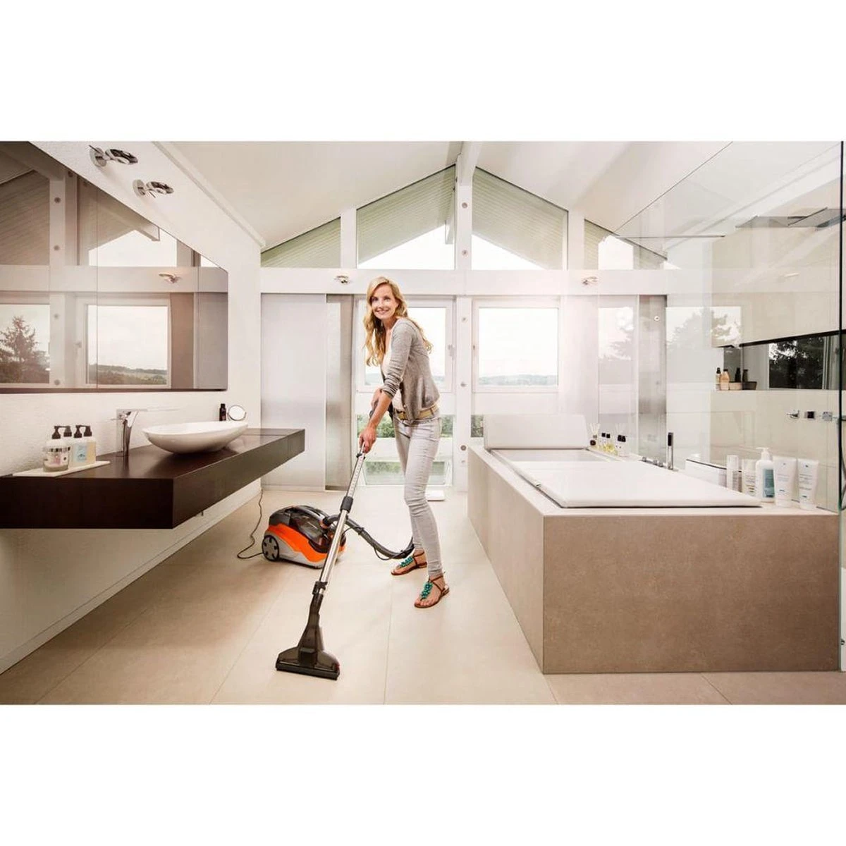 Thomas Aqua+ Pet & Family - Stofzuiger Zonder Zak 5 Thomas Aqua+ Pet & Family - Stofzuiger Zonder Zak - Afbeelding 5