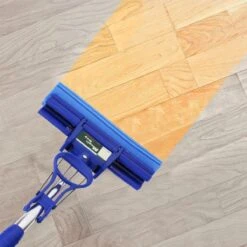 Magic Mop Vloerwisser - Dweilsysteem Zonder Wringen - Inclusief Telescoopsteel 150 Cm - Blauw 8 Magic Mop Vloerwisser - Dweilsysteem Zonder Wringen - Inclusief Telescoopsteel 150 Cm - Blauw -Leifheit Store 1200x1200 183