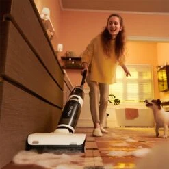 Nieuwe Roborock Dyad Pro Snoerloze Nat- En Droogzuiger Upgrade Dual Roller Design Zelfreinigend&Selfdrogend 17.000Pa Zuigkracht -Leifheit Store 1200x1200 1883