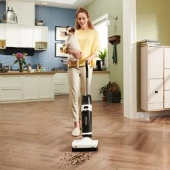 Nieuwe Roborock Dyad Pro Snoerloze Nat- En Droogzuiger Upgrade Dual Roller Design Zelfreinigend&Selfdrogend 17.000Pa Zuigkracht -Leifheit Store 1200x1200 1884