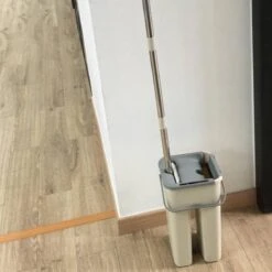 Aqua Laser Easy Flat Mop - Dweil - Blauw -Leifheit Store 1200x1200 217