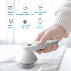 Revo Goods Elektrische Pluizenverwijderaar - Geschikt Voor Kleding En Meubels - Pluisjes - Oplaadbaar Pluizentondeuse - 8 Revo Goods Elektrische Pluizenverwijderaar - Geschikt Voor Kleding En Meubels - Pluisjes - Oplaadbaar Pluizentondeuse - -Leifheit Store 1200x1200 2418