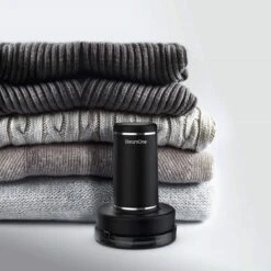 SteamOne RP10B Pluizenverwijderaar - Zwart - Oplaadbaar -Leifheit Store 1200x1200 2564