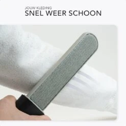 STEAMRS - Herbruikbare Luxe Kledingborstel - Pluizenverwijderaar - Zwart -Leifheit Store 1200x1200 2662