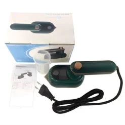 Stomer Kleding– Stoomapparaat Kleding – Handstomer – 100/240V – Groen – Stoomreiniger – 11.4 X 8.4 X 6.2 Cm – Reis Strijkijzer Klein – Steamer 11 Stomer Kleding– Stoomapparaat Kleding – Handstomer – 100/240V – Groen – Stoomreiniger – 11.4 X 8.4 X 6.2 Cm – Reis Strijkijzer Klein – Steamer -Leifheit Store 1200x1200 2949