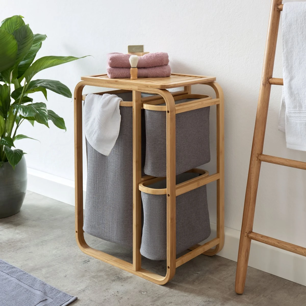 Lumaland Wasmand Van Bamboe - 1 XL Vak + 2 Compacte Vakken 49,5 X 33 X 71 Cm Beige 2 Lumaland Wasmand Van Bamboe - 1 XL Vak + 2 Compacte Vakken 49,5 X 33 X 71 Cm Beige - Afbeelding 2