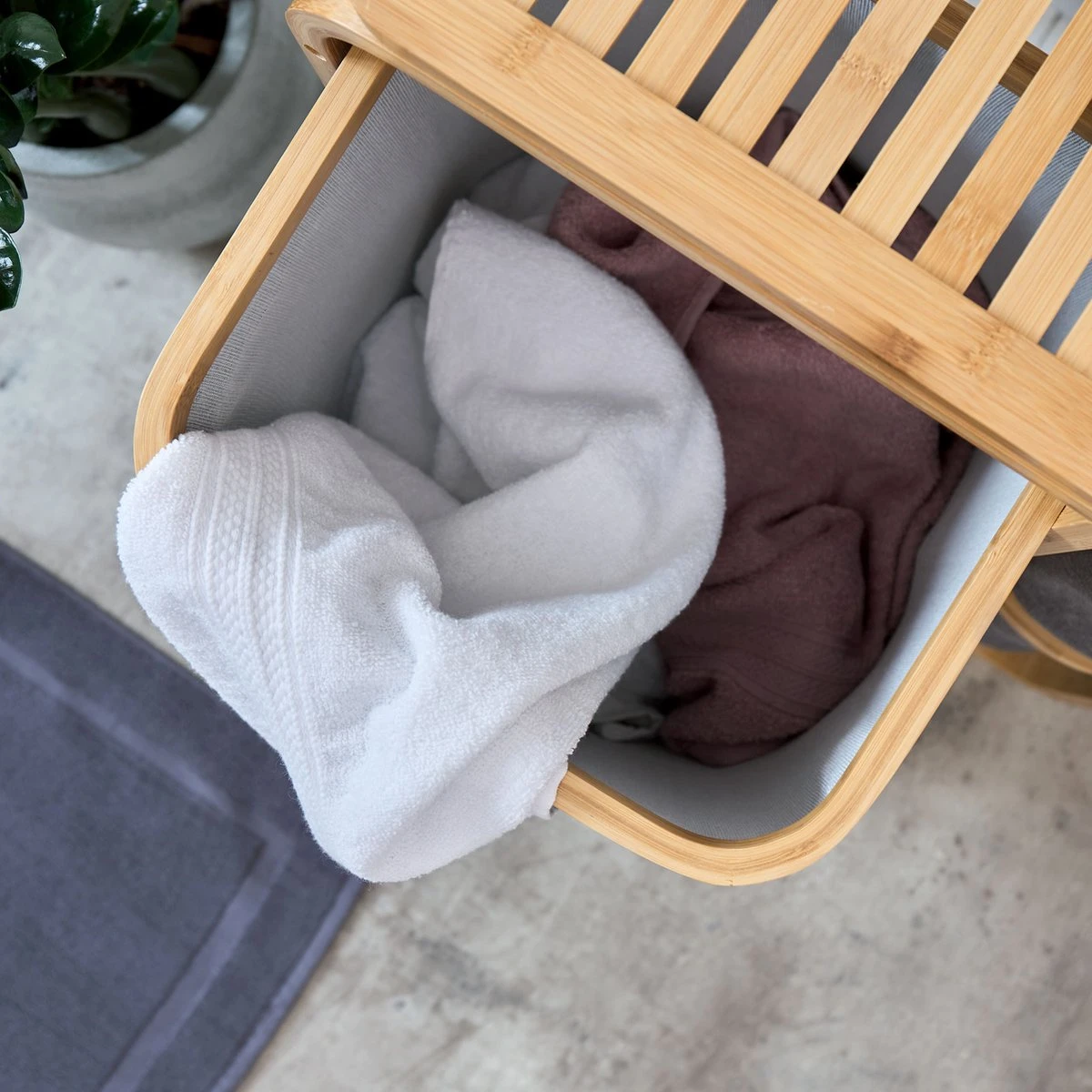 Lumaland Wasmand Van Bamboe - 1 XL Vak + 2 Compacte Vakken 49,5 X 33 X 71 Cm Beige 4 Lumaland Wasmand Van Bamboe - 1 XL Vak + 2 Compacte Vakken 49,5 X 33 X 71 Cm Beige - Afbeelding 4