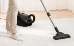 Bosch BGL3309L - Stofzuiger Met Zak - Hoogglans Zwart -Leifheit Store 1200x752 1