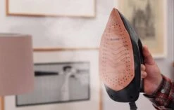 Breville Stoomstrijkijzer Met Stoomgenerator - Iron - Keramische Zoolplaat - Uitneembaar Waterreservoir -Leifheit Store 1200x765 7