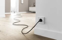 Miele Complete C2 Hardfloor PowerLine - Stofzuiger Met Zak - TechBlauw -Leifheit Store 1200x771 3