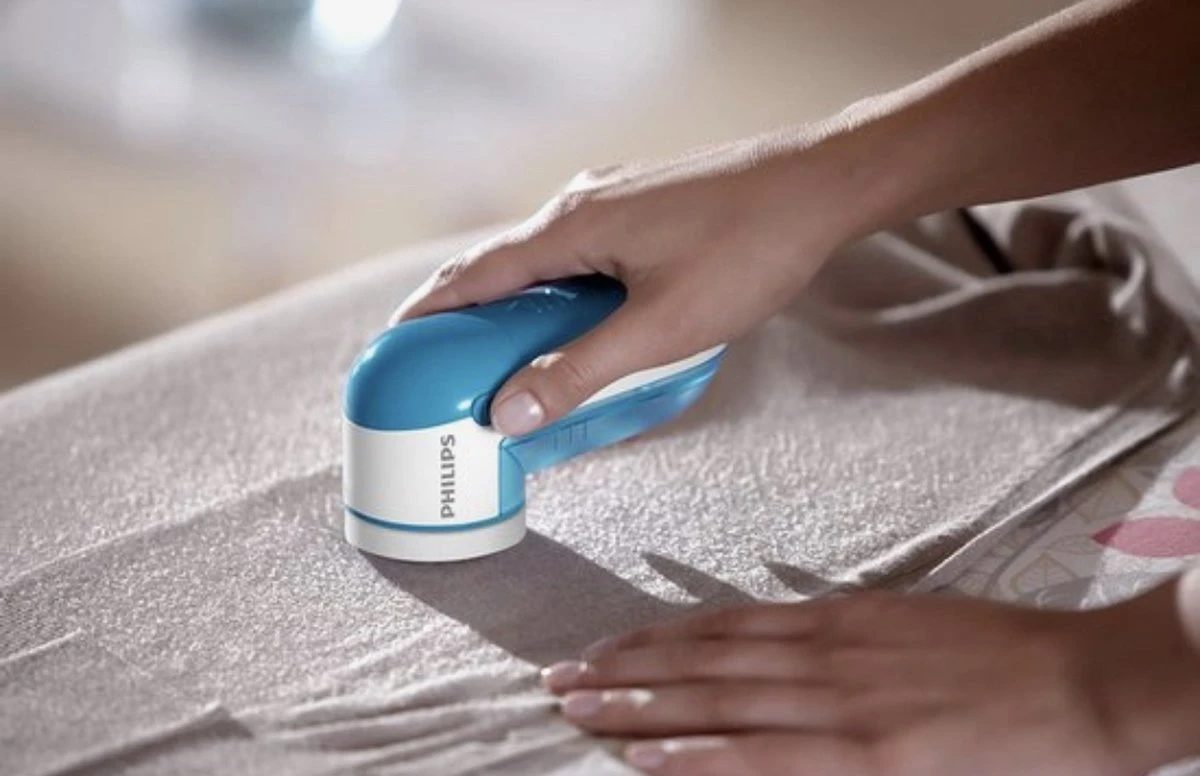 Philips - Ontpiller - Pluizenverwijderaar - Ontpluizer - Pluizenondeuse - Op Batterijen - GC026 - Blauw 3 Philips - Ontpiller - Pluizenverwijderaar - Ontpluizer - Pluizenondeuse - Op Batterijen - GC026 - Blauw - Afbeelding 3