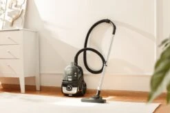 Swiss Pro+ | Stofzuiger Zonder Zak 1500W - Stofzuiger Cyclonische Vaccuum 1500W - 8.5 Meter Actieradius - Dier Vriendelijk - Nieuw Model - Limited Edition 27 Swiss Pro+ | Stofzuiger Zonder Zak 1500W - Stofzuiger Cyclonische Vaccuum 1500W - 8.5 Meter Actieradius - Dier Vriendelijk - Nieuw Model - Limited Edition -Leifheit Store 1200x799 113