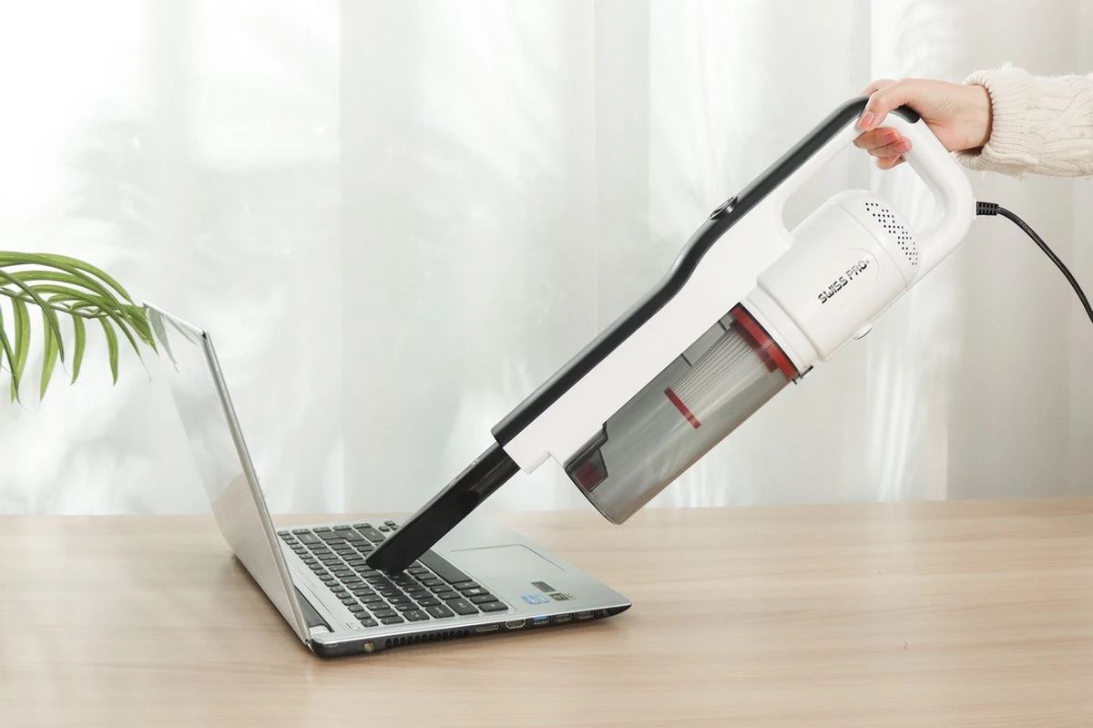 Swiss Pro+ Steelstofzuiger - Steelstofzuiger 2 In 1 - Steelstofzuiger Met Snoer - Afneembare Kruimeldief - Snoer Lengte 5 Meter - Geschikt Voor Huisdieren - 600W 6 Swiss Pro+ Steelstofzuiger - Steelstofzuiger 2 In 1 - Steelstofzuiger Met Snoer - Afneembare Kruimeldief - Snoer Lengte 5 Meter - Geschikt Voor Huisdieren - 600W - Afbeelding 6