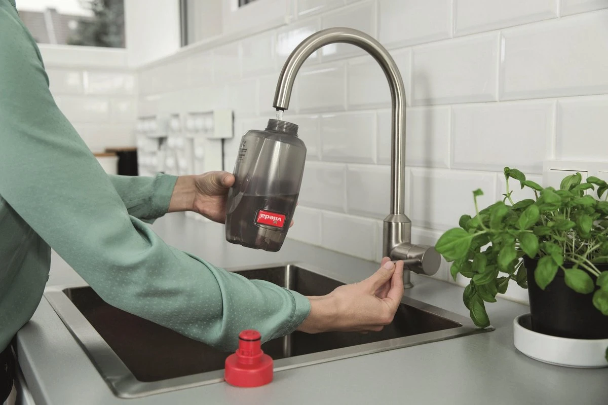 Vileda 1.2.Spray MAX - Vlakke Mop Met Sproeisysteem En Pad In Microvezels 17 Vileda 1.2.Spray MAX - Vlakke Mop Met Sproeisysteem En Pad In Microvezels - Afbeelding 17