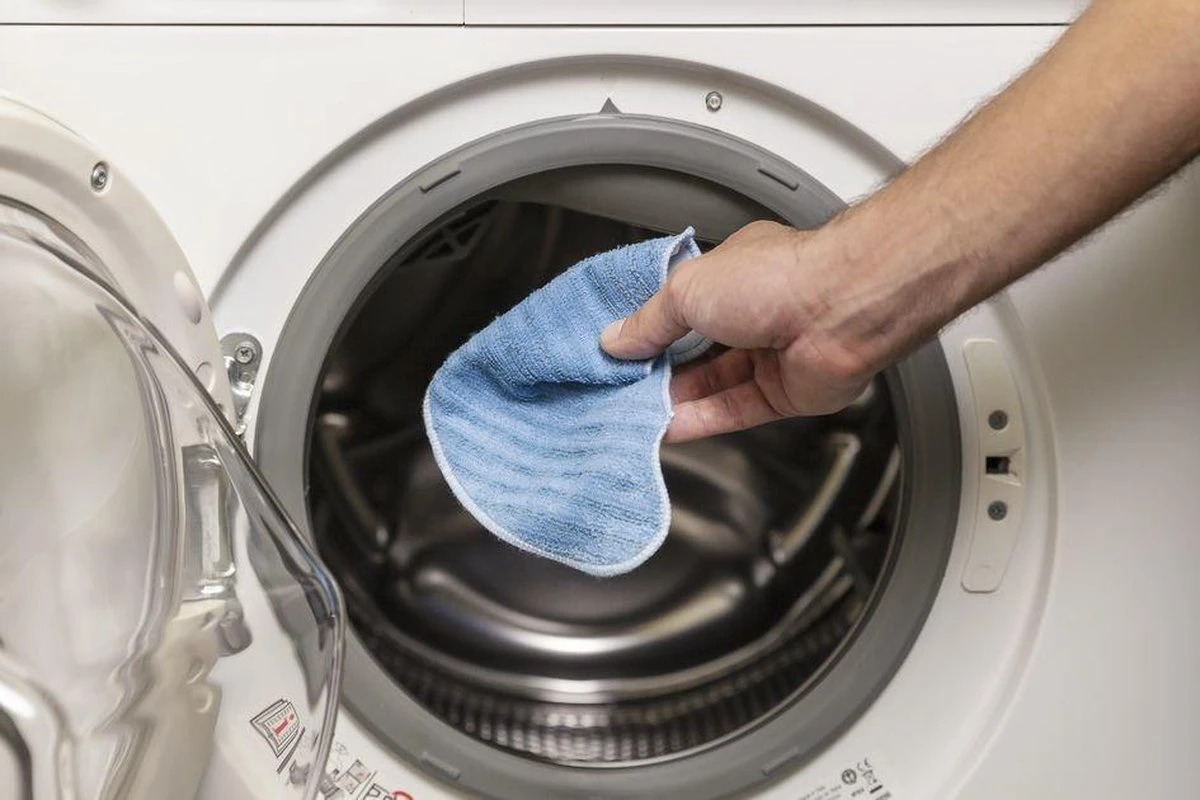 Rowenta Smart Force Essential Aqua RR6971 - Robotstofzuiger 16 Rowenta Smart Force Essential Aqua RR6971 - Robotstofzuiger - Afbeelding 16