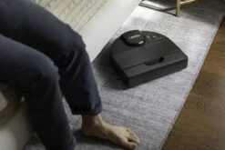 Neato® D9 Intelligente Robotstofzuiger - D-vormig Design, HEPA-filter, Lasermapping-navigatie - Bediening Via App - 200 Minuten Looptijd Met Automatisch Opladen/Hervatten - Zwart -Leifheit Store 1200x800 401