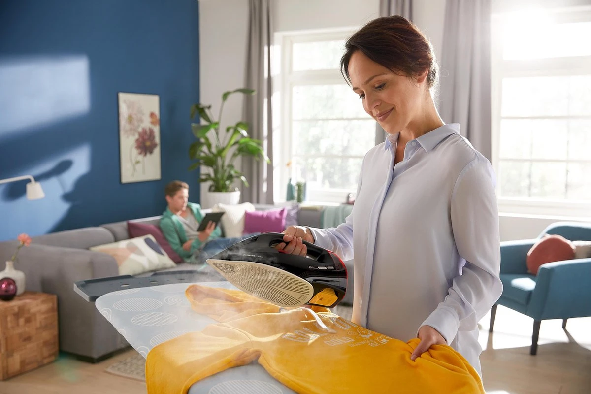 Philips Azur GC4567/80 - Stoomstrijkijzer 15 Philips Azur GC4567/80 - Stoomstrijkijzer - Afbeelding 15