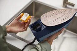 Philips Azur 8000 Series - DST8020/20 - Stoomstrijkijzer -Leifheit Store 1200x800 466