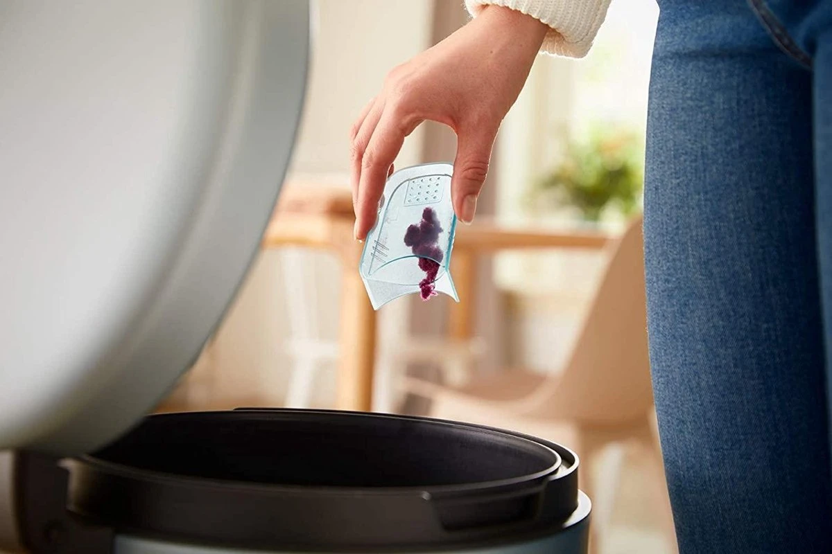 Philips Ontpiller - Verwijdert Stofpluisjes - Geschikt Voor Alle Kledingstukken - Groot Mesoppervlak - 3 Maasgrootten - In Hoogte Verstelbaar Kapje - Inclusief 2 AA-batterijen - GC026/00 2 Philips Ontpiller - Verwijdert Stofpluisjes - Geschikt Voor Alle Kledingstukken - Groot Mesoppervlak - 3 Maasgrootten - In Hoogte Verstelbaar Kapje - Inclusief 2 AA-batterijen - GC026/00 - Afbeelding 2