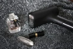 SteamOne DTC75 Black - Handstomer - Kledingstomer -Leifheit Store 1200x801 34