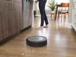 IRobot Robotstofzuiger Roomba I3+ -Leifheit Store 1200x900 131