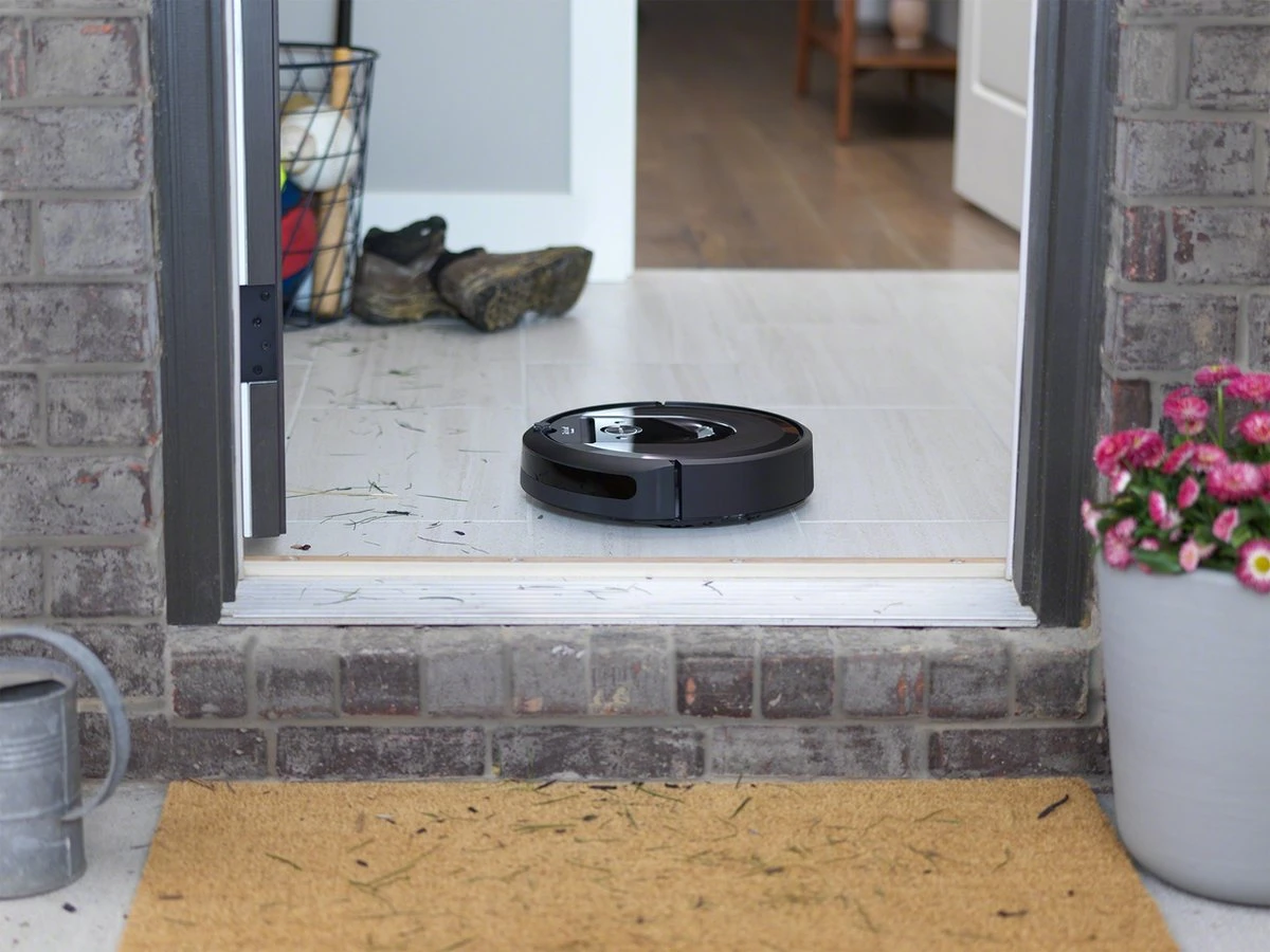 IRobot® Roomba® I7+ - Robotstofzuiger Met Slimme Navigatie - Automatische Vuilafvoer - I7558 7 IRobot® Roomba® I7+ - Robotstofzuiger Met Slimme Navigatie - Automatische Vuilafvoer - I7558 - Afbeelding 7