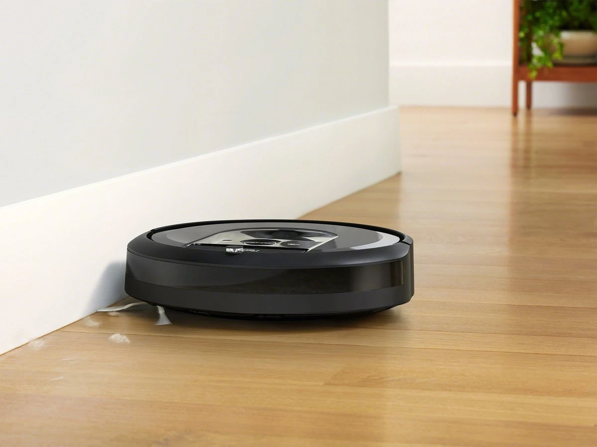 IRobot® Roomba® I7+ - Robotstofzuiger Met Slimme Navigatie - Automatische Vuilafvoer - I7558 12 IRobot® Roomba® I7+ - Robotstofzuiger Met Slimme Navigatie - Automatische Vuilafvoer - I7558 - Afbeelding 12