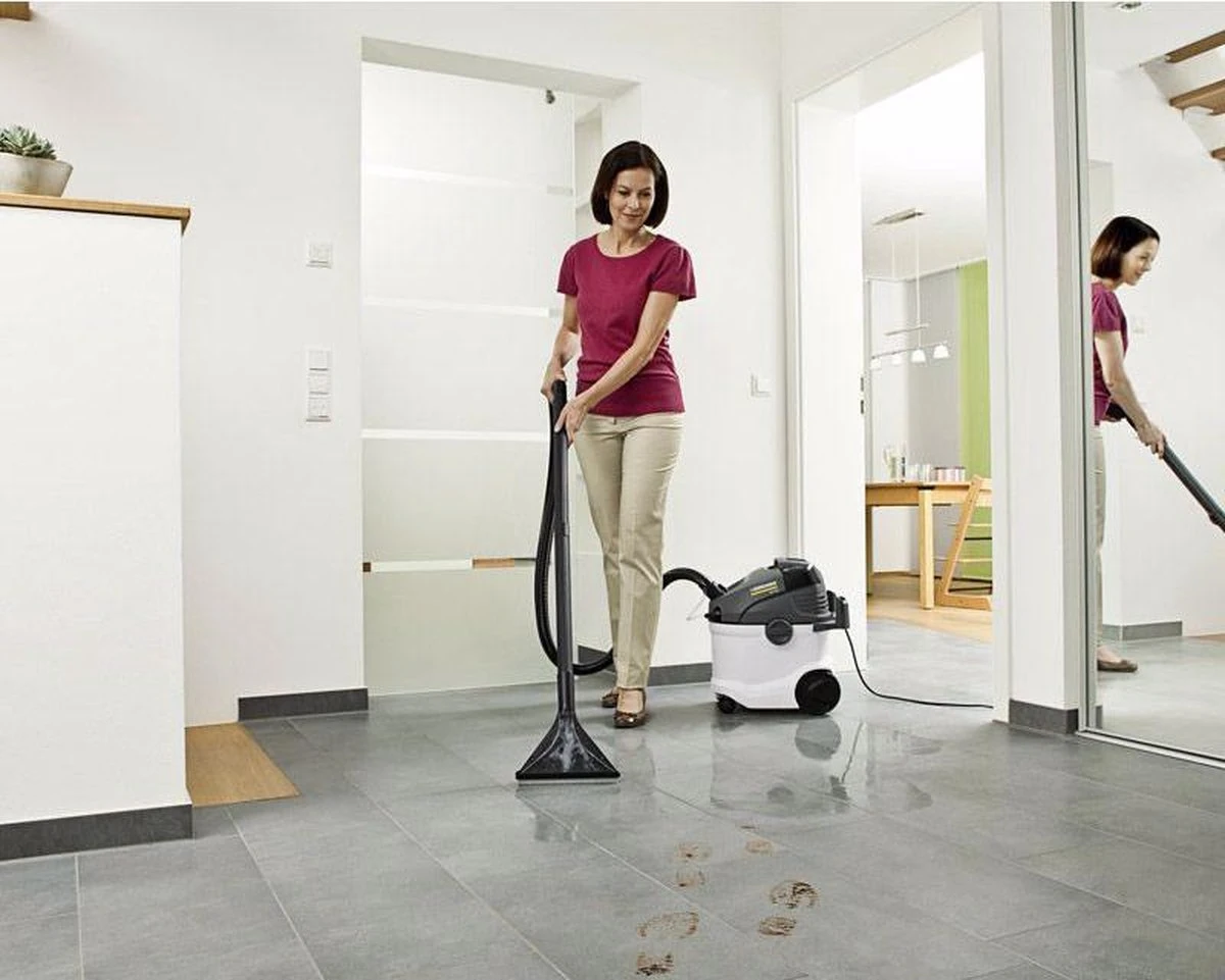 Kärcher SE 6.100 Tapijtreiniger - 1400W - 4L - Nat En Droog 9 Kärcher SE 6.100 Tapijtreiniger - 1400W - 4L - Nat En Droog - Afbeelding 9