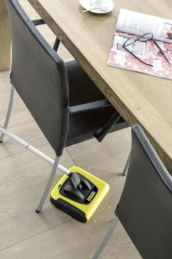 Kärcher KB 5 Rolveger - Vloerreiniger - 3,7V - Incl. Accu En Lader -Leifheit Store 799x1200 9