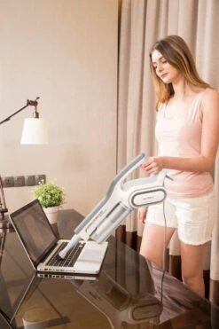 Deerma DX700 Stofzuiger + Kruimelzuiger - HEPA Filter - Zakloos - Opzetstukken - Bedraad -Leifheit Store 800x1200 58