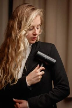 STEAMRS - Luxe Kledingroller - Kleefroller - Plakroller - 3 Rollen - Zwart -Leifheit Store 800x1200 95