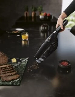 AEG CX7-1-30EB - Steelstofzuiger -Leifheit Store 923x1200 3